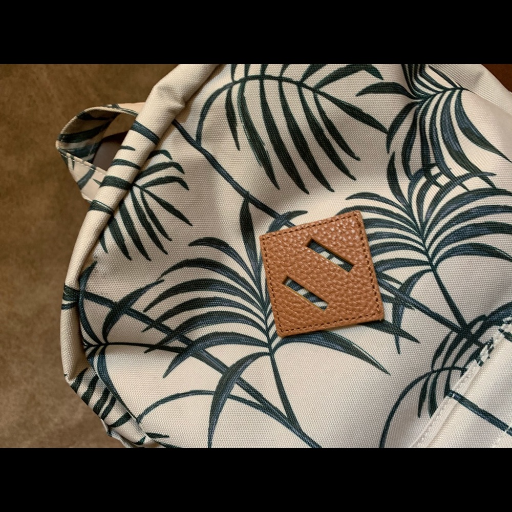 Herschel Heritage backpack in Pelican Palm